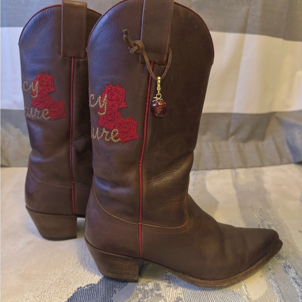 Juicy Couture Austin Cowboy Boots US 9